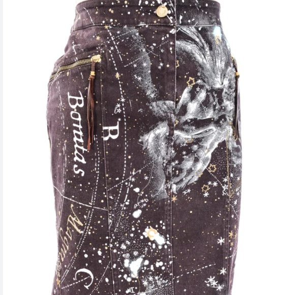 Roberto Cavalli Black Starry Print Skirt - Picture 2 of 9